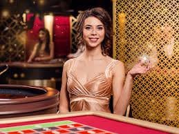 Bàn chơi Live Casino với dealer thật tại 123b app